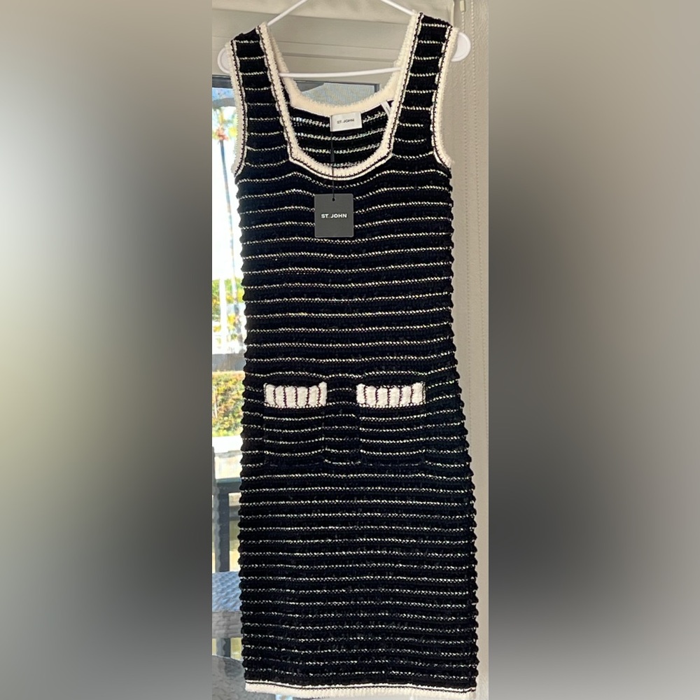 NEW ST JOHN Black and White Textured Midi Dress. SIZE XS! NEW WITH TAGS!